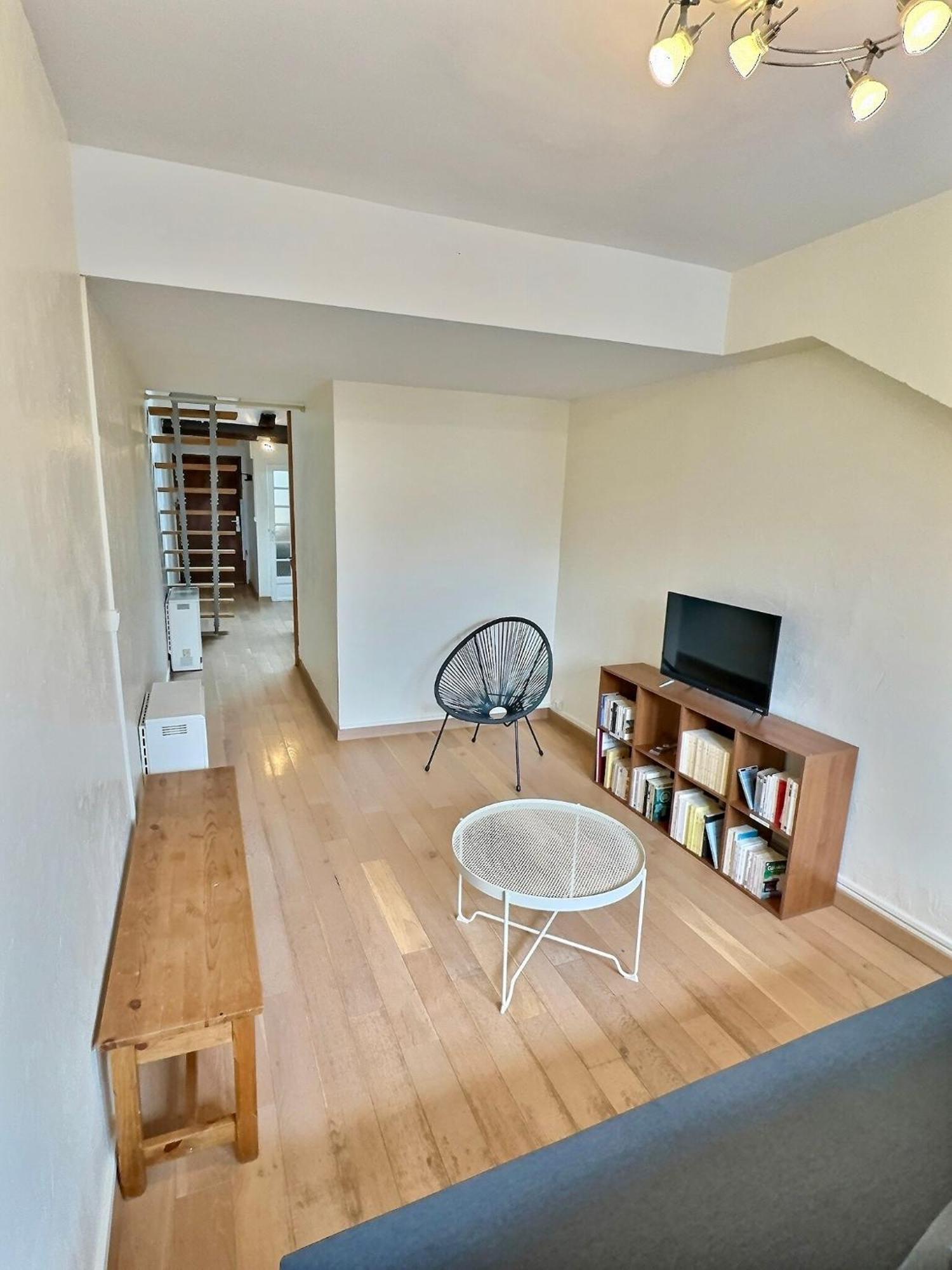 Wonderhost, Spacieux Et Atypique En Coeur De Ville โป ภายนอก รูปภาพ